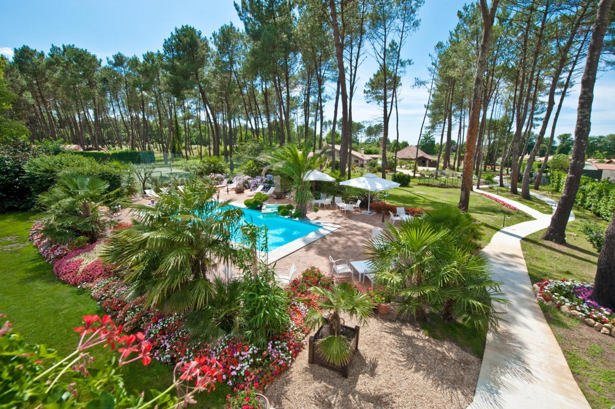 Relais De La Poste Hotel Magescq Exterior photo